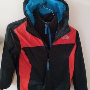 Boys The Northface jacket with fleece lining